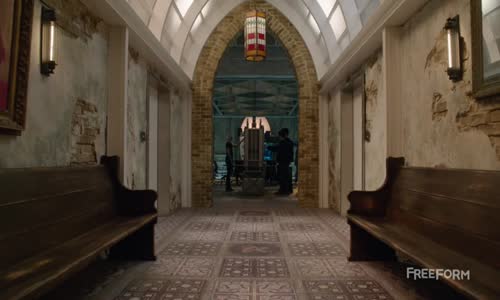 Shadowhunters S01E05 HDTV x264-KILLERS[ettv] mp4