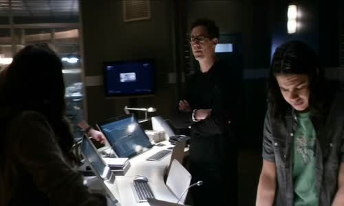 The Flash S02E22 hdtv repack-lol mkv