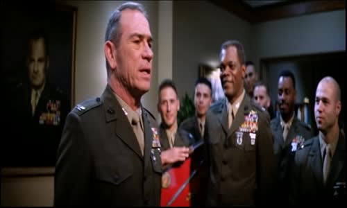 Krvava volba - Rules of Engagement 2000 DVDRip XviD AC3 CZ avi