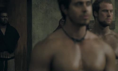 Spartakus S02E06 - Bohové arény - Spartacus - DVDrip CZdabing avi