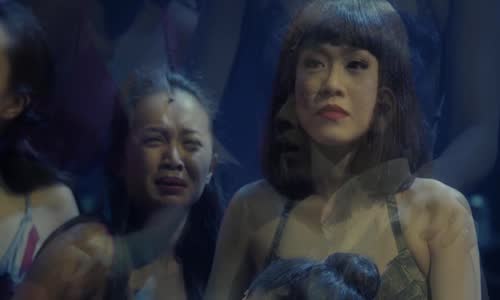 Miss Saigon The 25 th Anniversary Performance 2016 1080p BluRay x264 DTS-ČESKÉ TITULKY mkv