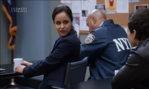 Brooklyn 99 S01E04 - Brooklyn Nine-Nine - TVrip CZdabing avi