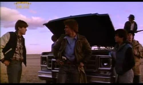 Rudý úsvit - Patrick Swayze, C Thomas Howell, Lea Thompson, Charlie Sheen, Jennifer Grey 1984, cz dab avi