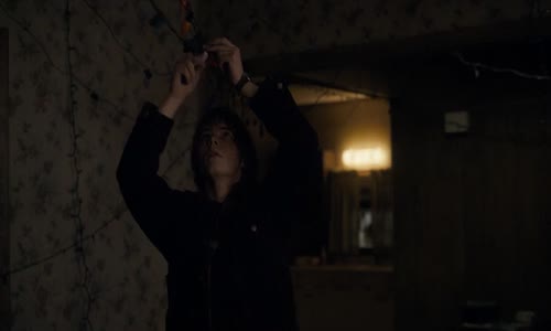 Stranger Things_S01E08_CZ titulky avi