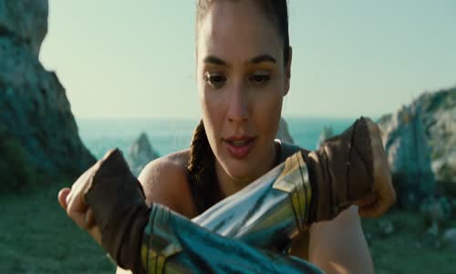 Wonder Woman 2017 720p BRRip x264 AC3 CZ DD5 1 mkv