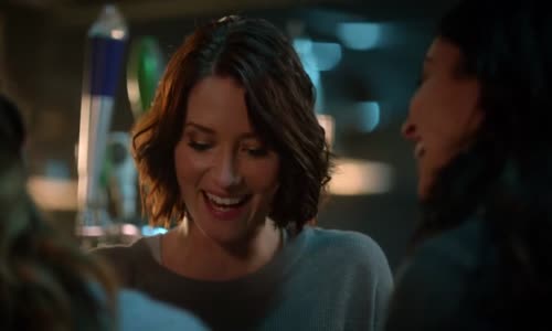 Supergirl -s02e11_HD_CZ-titulky mkv