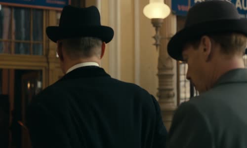 MAIGRET A NOC NA KŘIŽOVATCE 2017 1080p WEB-DL DD2 0 EN CZ dabing mkv