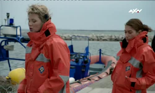Policajtka Barbie 02x02 DVB-C CZ avi