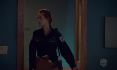 Wynonna Earp S02E02 CZtit V OBRAZE avi