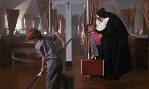 Ten kluk je postrach (1990) CZ dabing Akční Komedie Rodinný Fantasy avi