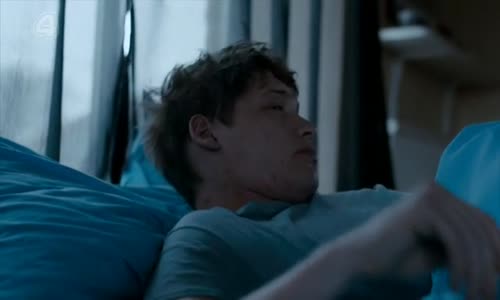 Glue S01E01 CZtit V OBRAZE avi