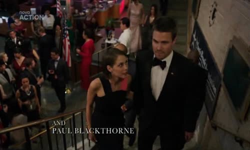 Arrow S05E01 TVRip XviD CZ avi