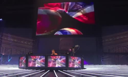 Tiesto in Concert (Live Arnhem GelreDome 2003 HD) mp4