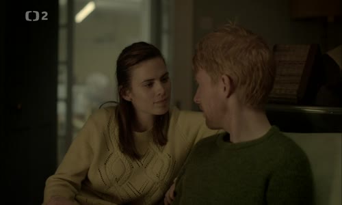 Černé zrcadlo S2-01 Přijdu hned (2013) 720p Cz avi