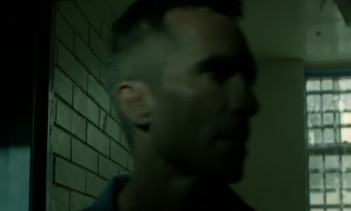 Batesův Motel S05E01 - Dark Paradise cz tit mkv