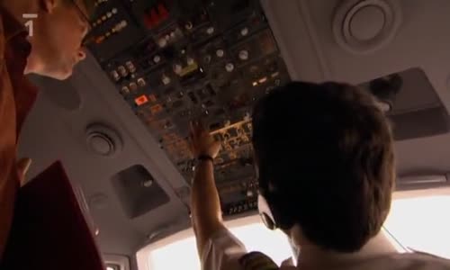 Letecké katastrofy S05E02 Kluzák z Gimli - Gimli Glider CZ dabing MAYDAY MP4