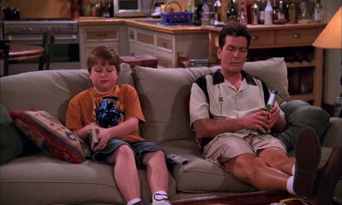 Two and a Half Men S02E10 1080p 10bit WEBRip AC3 x265 HEVC-RCV (CzAudio) mkv