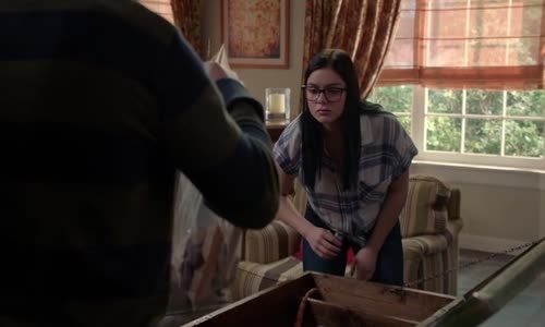 Modern Family S10E09 HDTV x264-KILLERS mkv