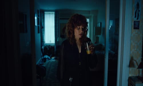 Russian Doll S01E02 The Great Escape 720p NF WEB-DL MkvCage ws-cz tit mkv
