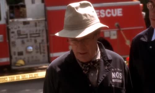 NCIS-03x05- Záměna avi