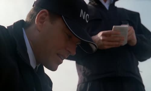NCIS 06x15 DVDrip CZ avi