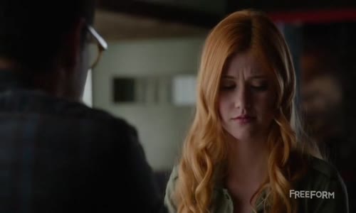 Shadowhunters - 01x01 - The Mortal Cup CZ tit avi