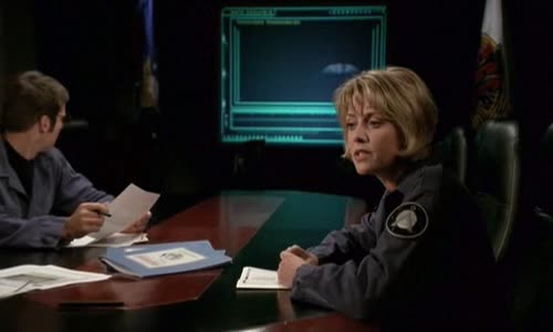 Stargate SG1 04x09 - Spalena zeme avi