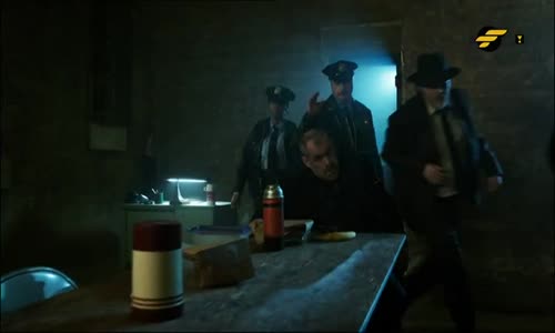 Gotham S02E05 Zjizvení (2015) Cz avi