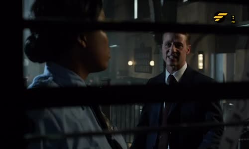 Gotham S02E03 Poslední úsmev (2015) Cz avi