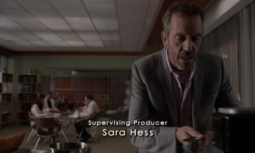 Dr House 08x08 Nebezpečí paranoie avi