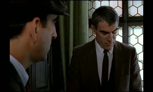 Komisař Maigret (Cremer) - 32 Smrt účetního (DVDRip-Cz SS23) avi