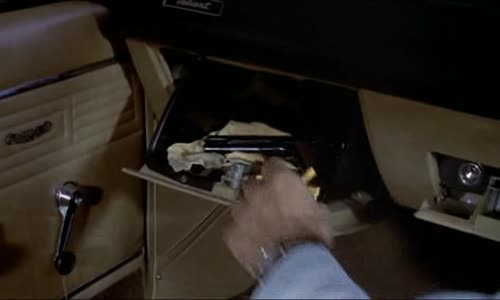 Bud Spencer - 1978 - Policajt v africe avi