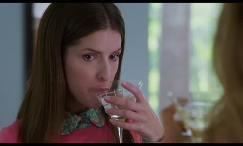 Nebezpečná laskavost A Simple Favor 2018 1080p BluRay x264 AC3 2 0 CZ Dabing mkv