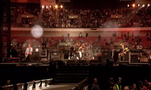 LIVE_AT_WEMBLEY_STADIUM Title0 mkv
