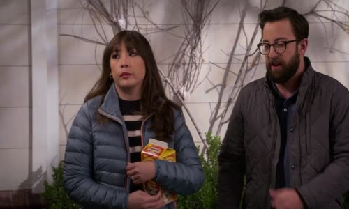 merry happy whatever s01e08 WEBRip x264-ION10 mp4