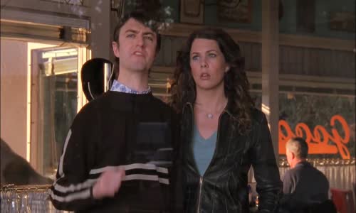 Gilmorova devcata S04E16 Kralující Lorelai mp4