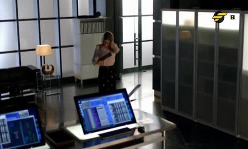 Arrow S03E16 Nabídka avi