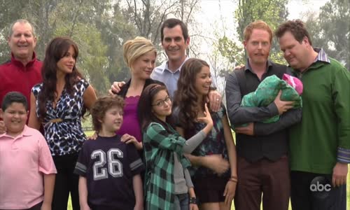 Modern Family S11E00 A Modern Farewell 720p HDTV x264-CROOKS mkv