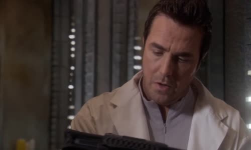 Hvězdná brána - Atlantida - Stargate - Atlantis 720p CZ S02E08 - Přeměna mkv