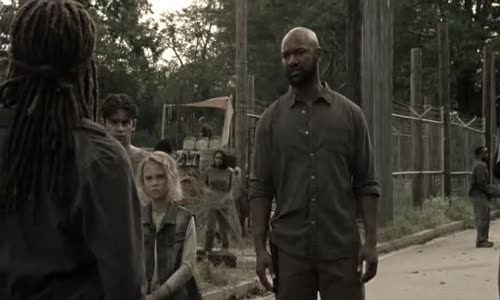 The Walking Dead - s09e14  CZ mp4