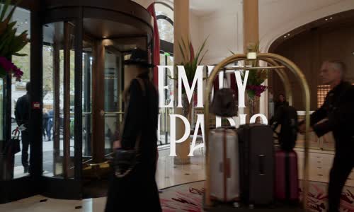 Emily in Paris S01E07 1080p cztit mkv