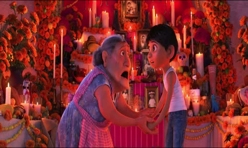 Coco 2017 1080p BluRay-CZ-SK dabing 5 1 mkv