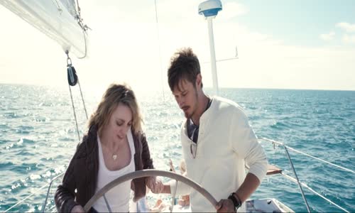Triangle 2009 1080p BluRay H264 AAC cz tit mkv