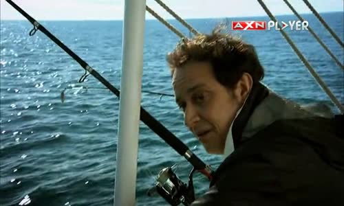 Na-lodi-S01E10-cesky-dabing-El-Barc o-(2011)-77% avi
