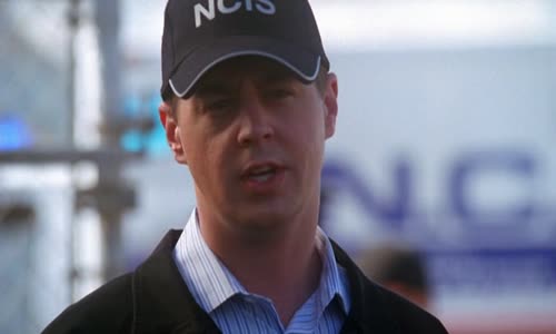 NCIS S05E11 Kmeny mkv