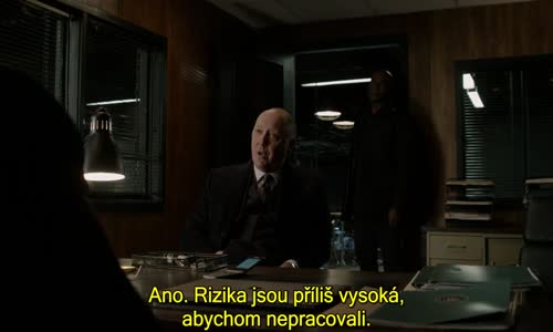 The Blacklist S08E09 720p_CZtitulky mp4