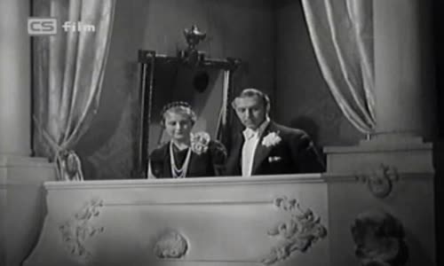 První políbení-(drama)-(1935)--cz mp4