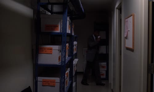 Akta X - The X-Files S01E01 1080p BluRay AC3 x265 HEVC-QmanUTR-CzAudio mkv