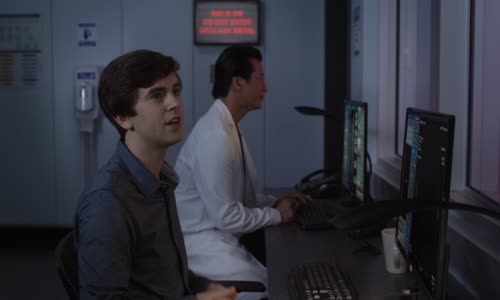 Dobrý doktor - The Good Doctor S01E16 Pain 1080p 10bit AMZN WEB-DL AAC5 1 HEVC-Vyndros (CZ Audio) mkv