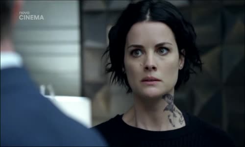 Mrtvý bod (Blindspot) s02e21-Mom (2016) CZ dab avi